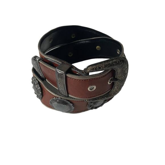 Vintage 1990s Boho Leather Medallion Belt Made in USA Brown Silver EUC - Picture 13 of 14